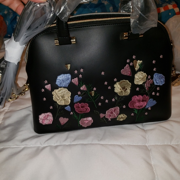 Studio 33 Small Dome Satchel with Floral embroider - Picture 3 of 6
